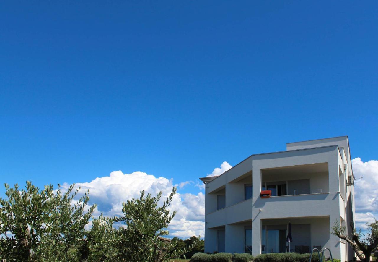 Apartment Fiorella Porec Ngoại thất bức ảnh