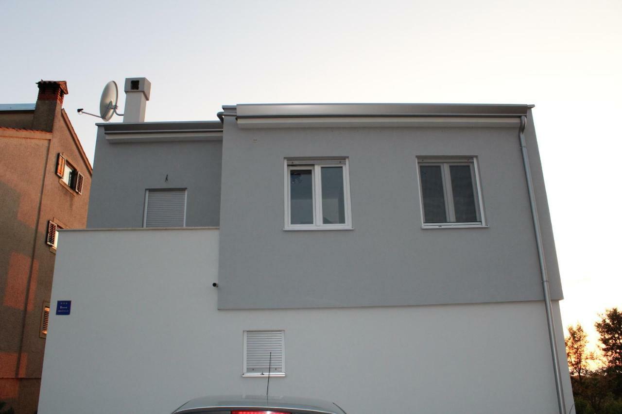 Apartment Fiorella Porec Ngoại thất bức ảnh